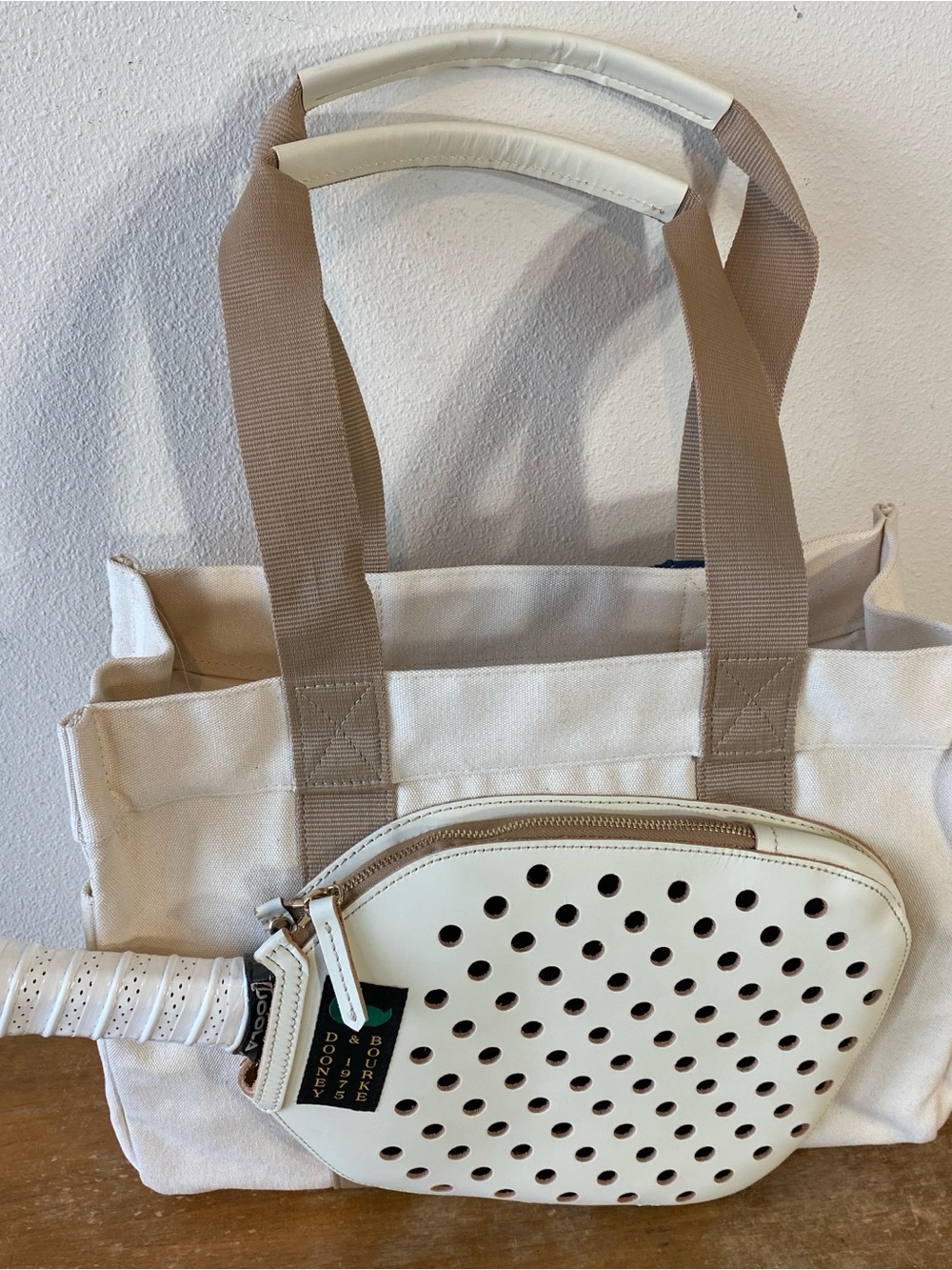 Dooney And Bourke Pickleball Tote Bag Natural Leather And Thick Canvas 40